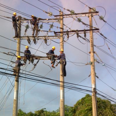 Lắp đặt thiết bị điện